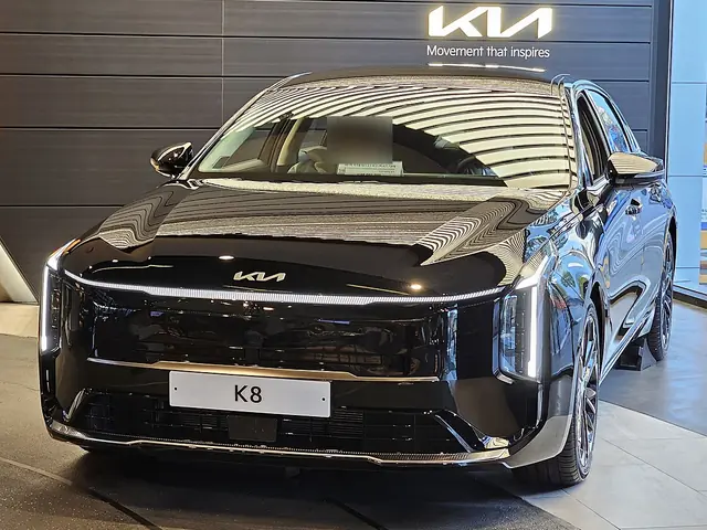 더 뉴 K8 앞모습 대표 이미지